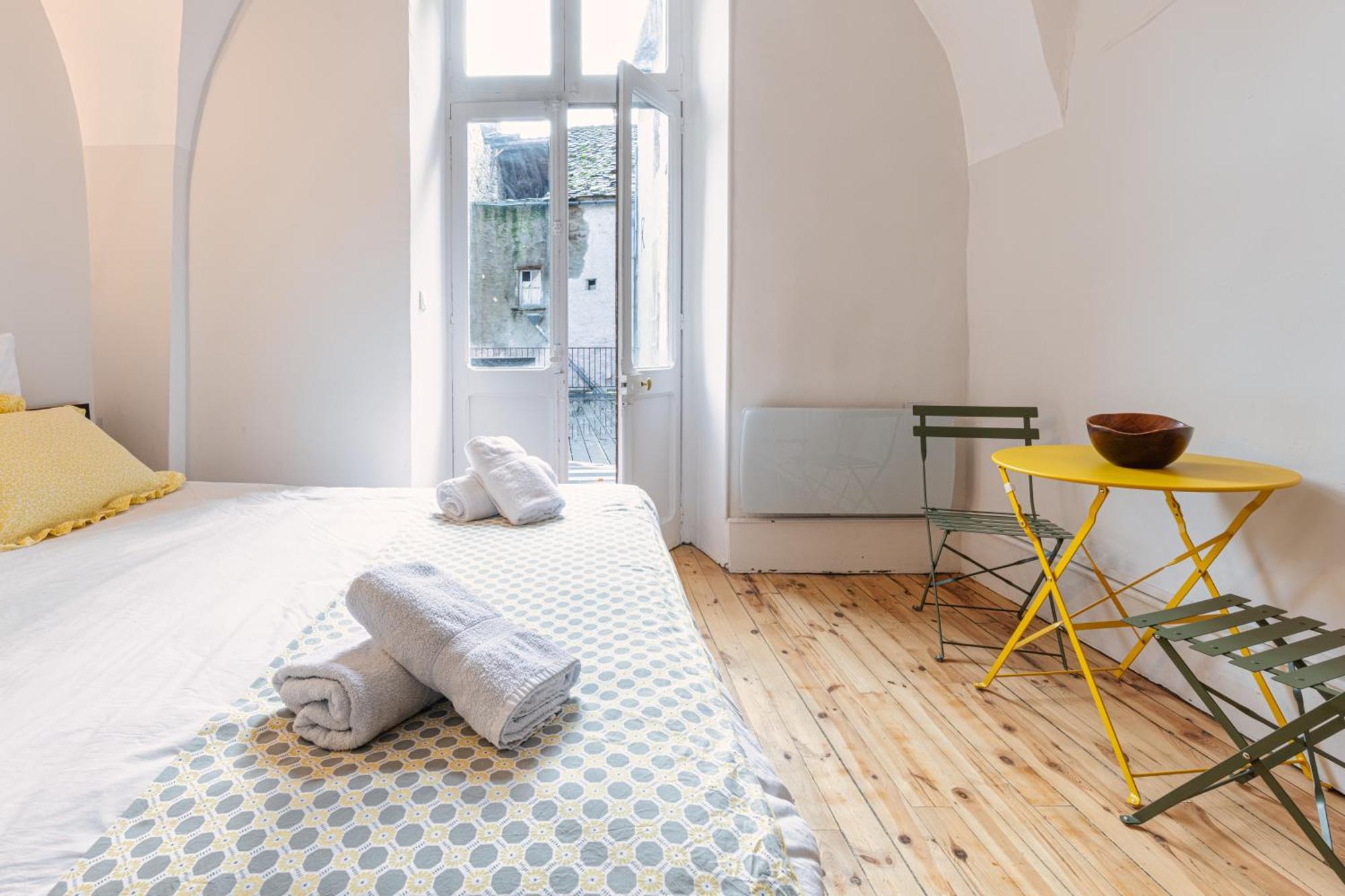 Apartment Immeuble Le Bringer 180m2 Marvejols